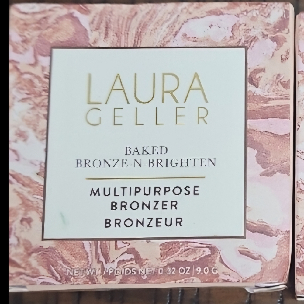 Laura Geller Baked Bronze-N-Brighten in Color Fair...
